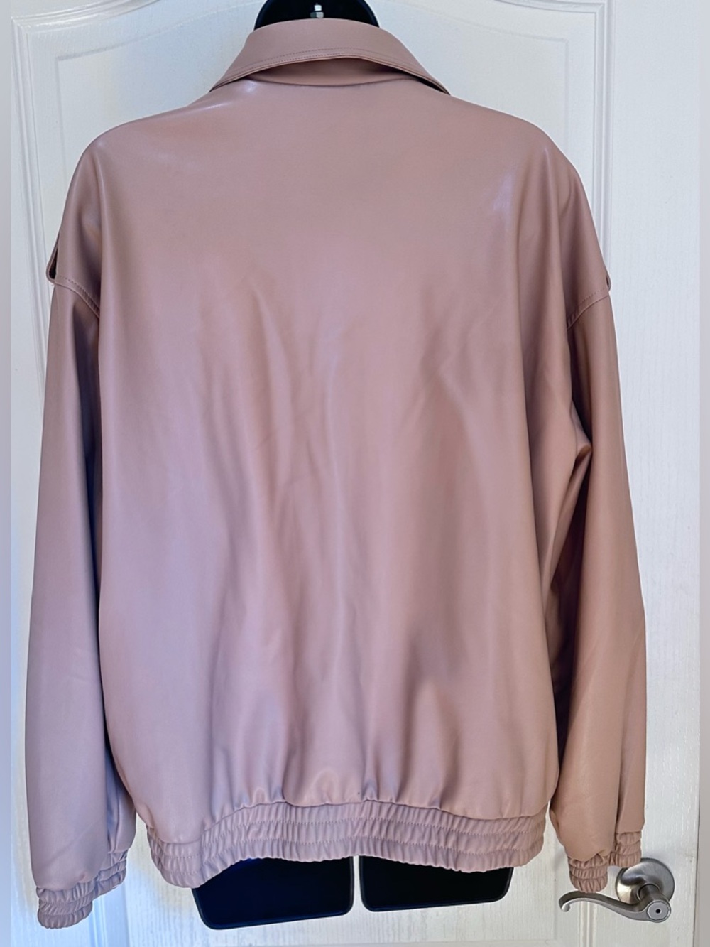 Levi’s Womens Tan faux Leather Bomber Jacket size L - Picture 3 of 3